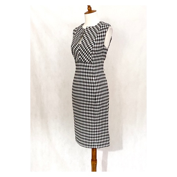 Calvin Klein Sleeveless Houndstooth Pattern Dress - Picture 5 of 11